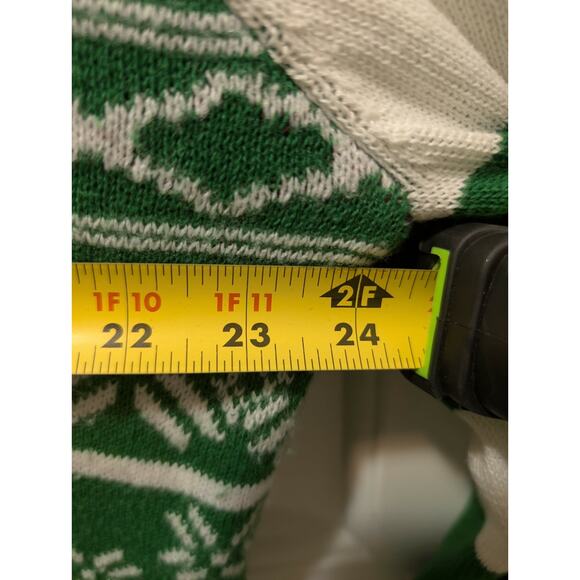 Peanuts Snoopy Just Chillin Ugly Christmas Sweater Mens XL Holiday Green White - Picture 6 of 7